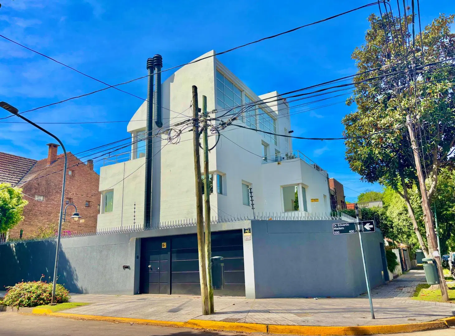 Casa con Piscina y playroom, Vte López 3