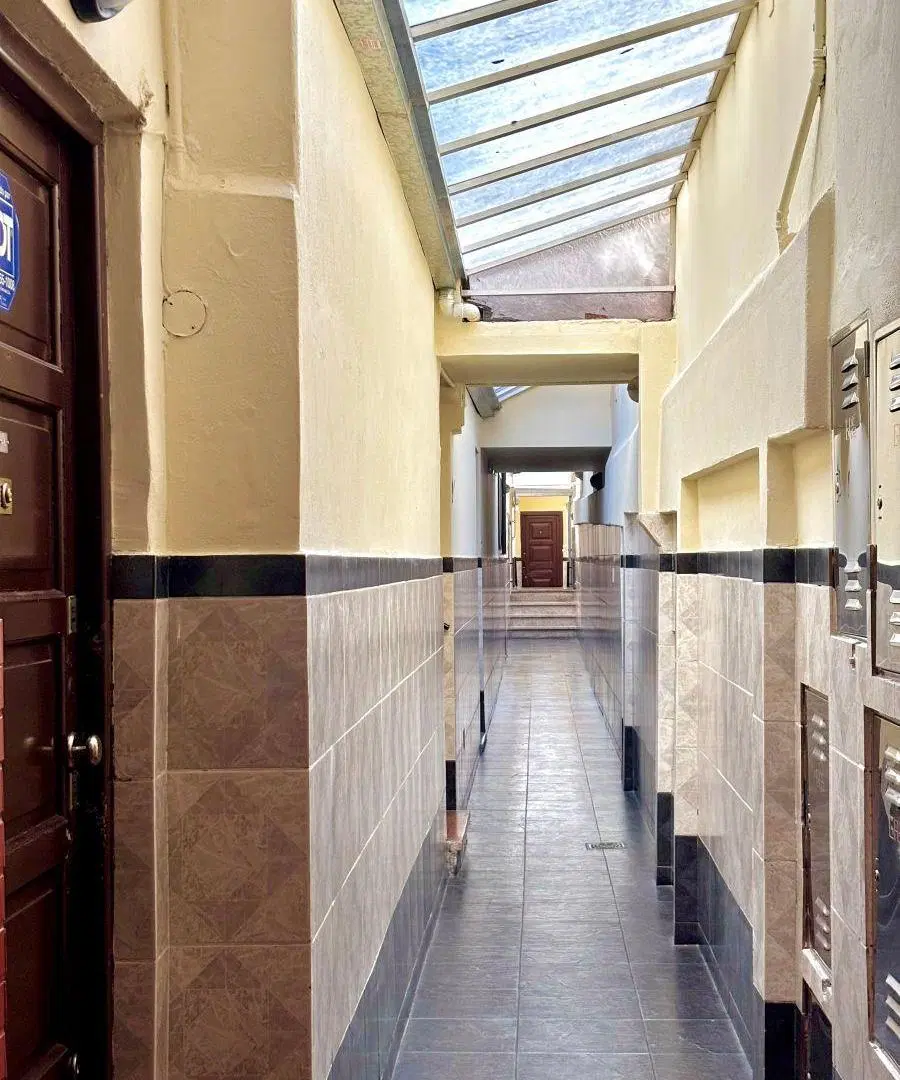 DTO TIPO PH DE 2 AMBIENTES Y MEDIO CON AMPLIO PATIO V.CRESPO 1