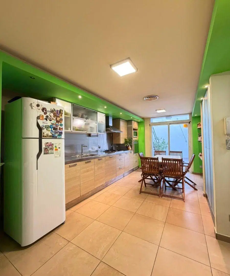 CASA 2 DORMITORIOS CON TERRAZA PARILLA Y PILETA 4