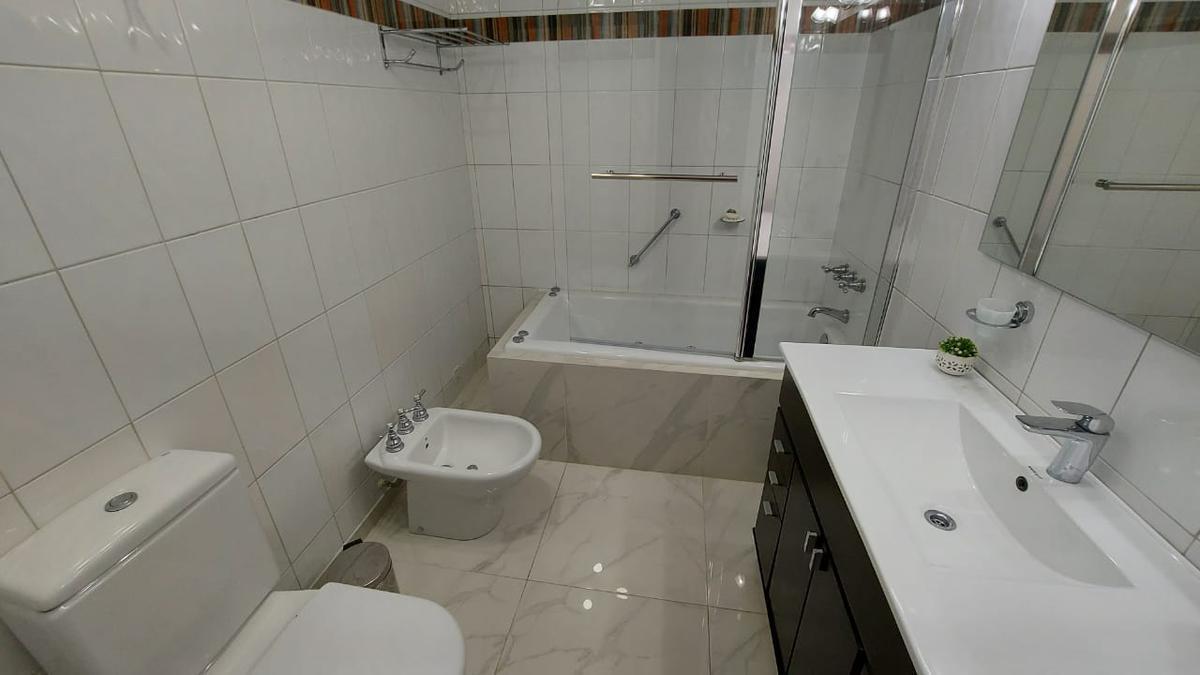 Casa - Berazategui 5