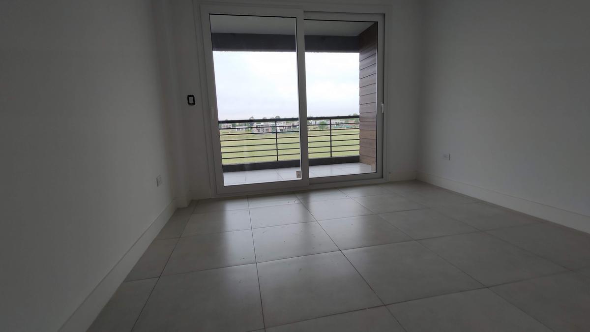 Departamento - Guillermo E Hudson 2