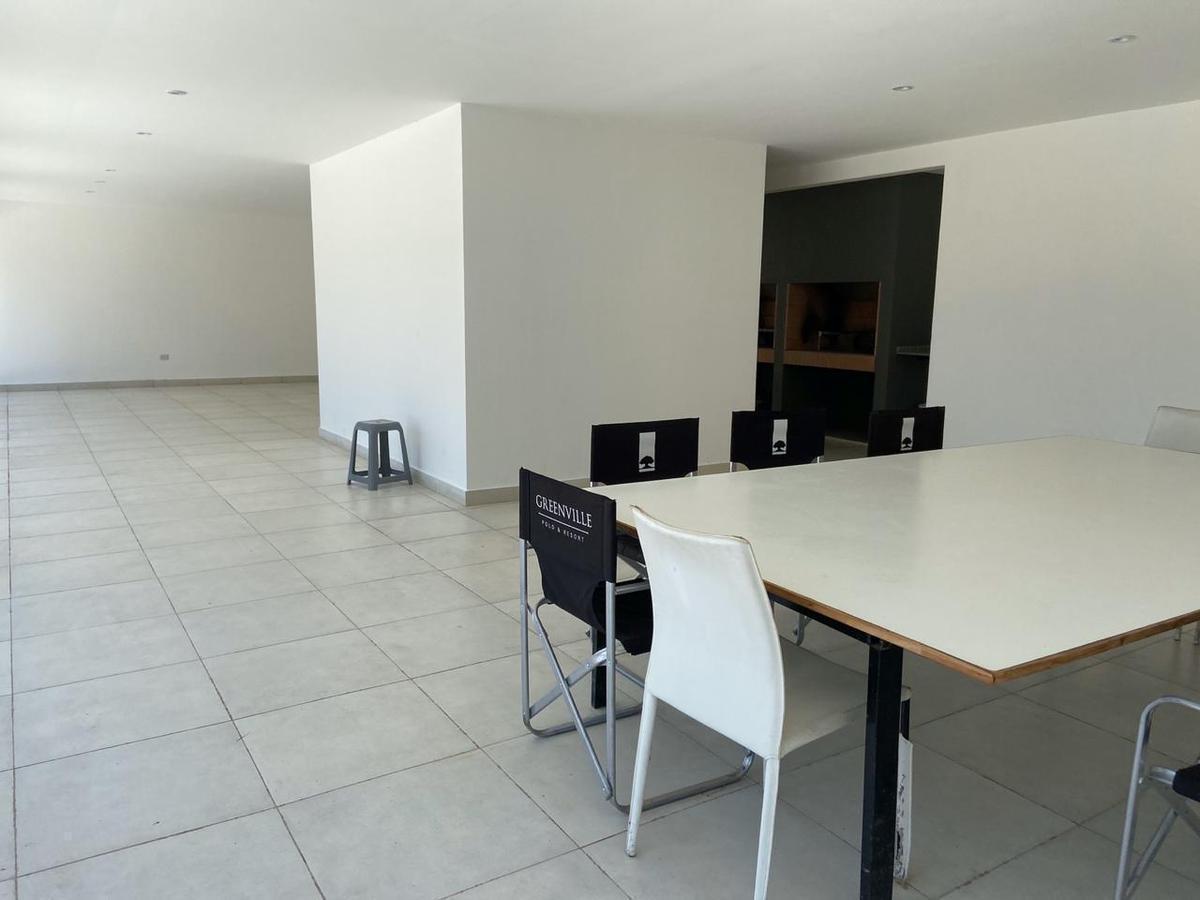 Departamento - Guillermo E Hudson 4