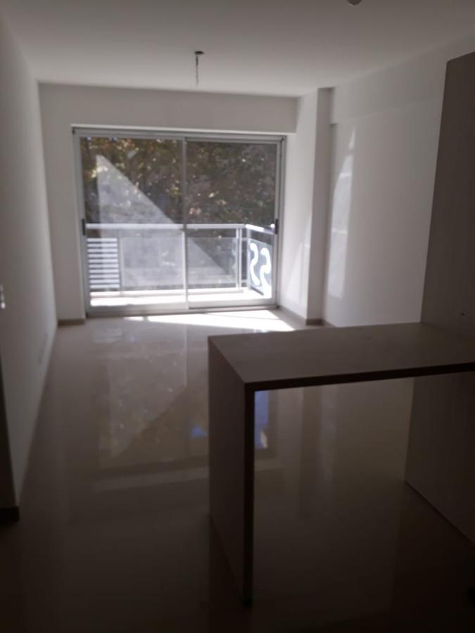 Departamento - Avellaneda 4