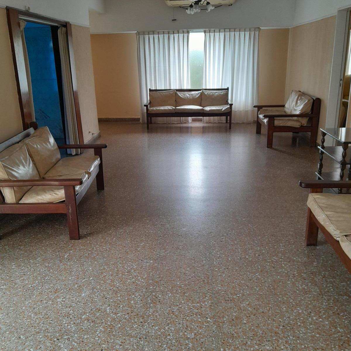 Edificio Comercial - Crucesita 2