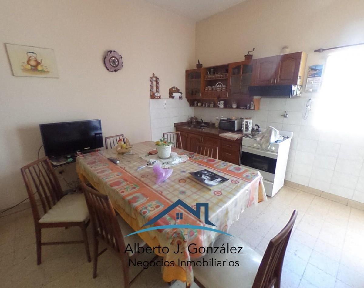 Casa en San Andres 3 Ambientes con Parque 3