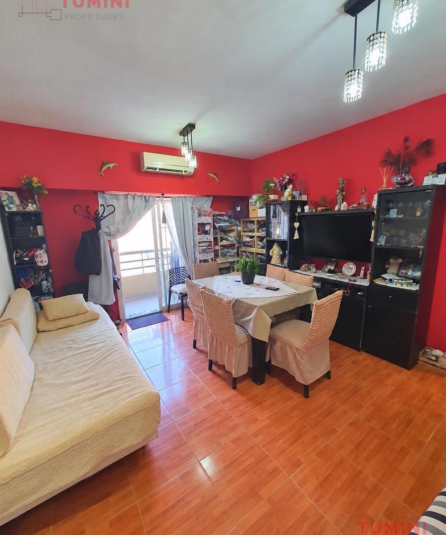 Foto de Venta! Departamento de 3 ambientes con balcón en Parque Avellaneda., imagen 1