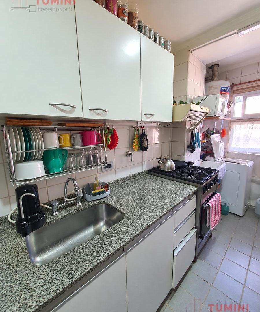 Foto de Venta! Departamento de 3 ambientes con balcón en Parque Avellaneda., imagen 3