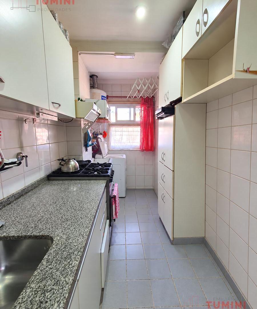 Foto de Venta! Departamento de 3 ambientes con balcón en Parque Avellaneda., imagen 4