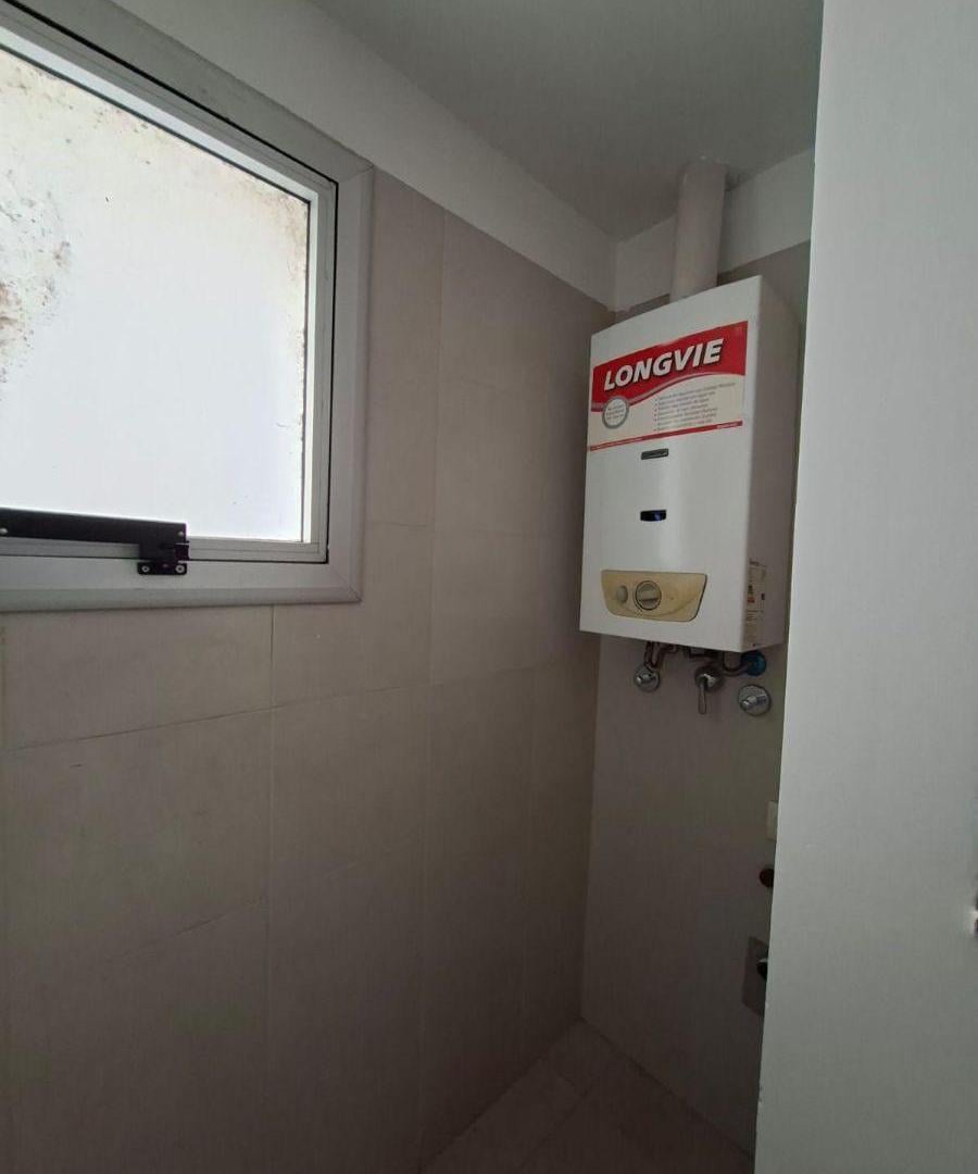 Foto de 1 Dormitorio España 38 - Balcón - Quincho - A una cuadra del rio, imagen 1