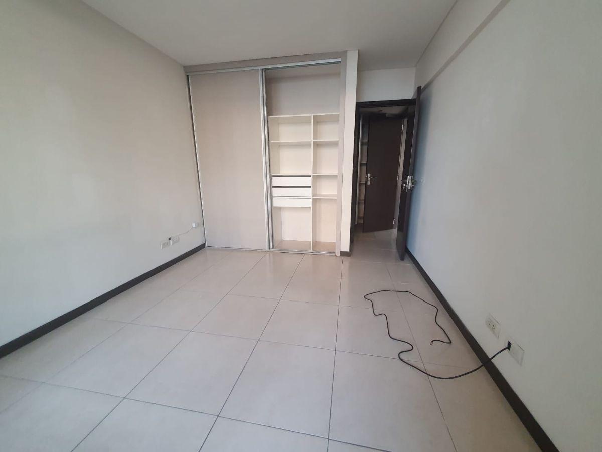 Foto de Departamento de 1 Dormitorio Entre Rios 2284 - Posibilidad Cochera, imagen 2