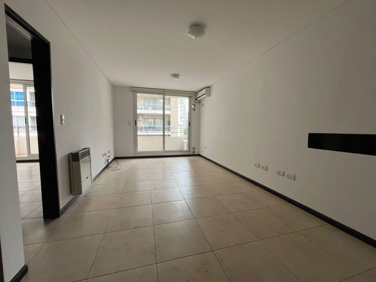 Foto de Semipiso 1 Dormitorio Zona Río, imagen 5