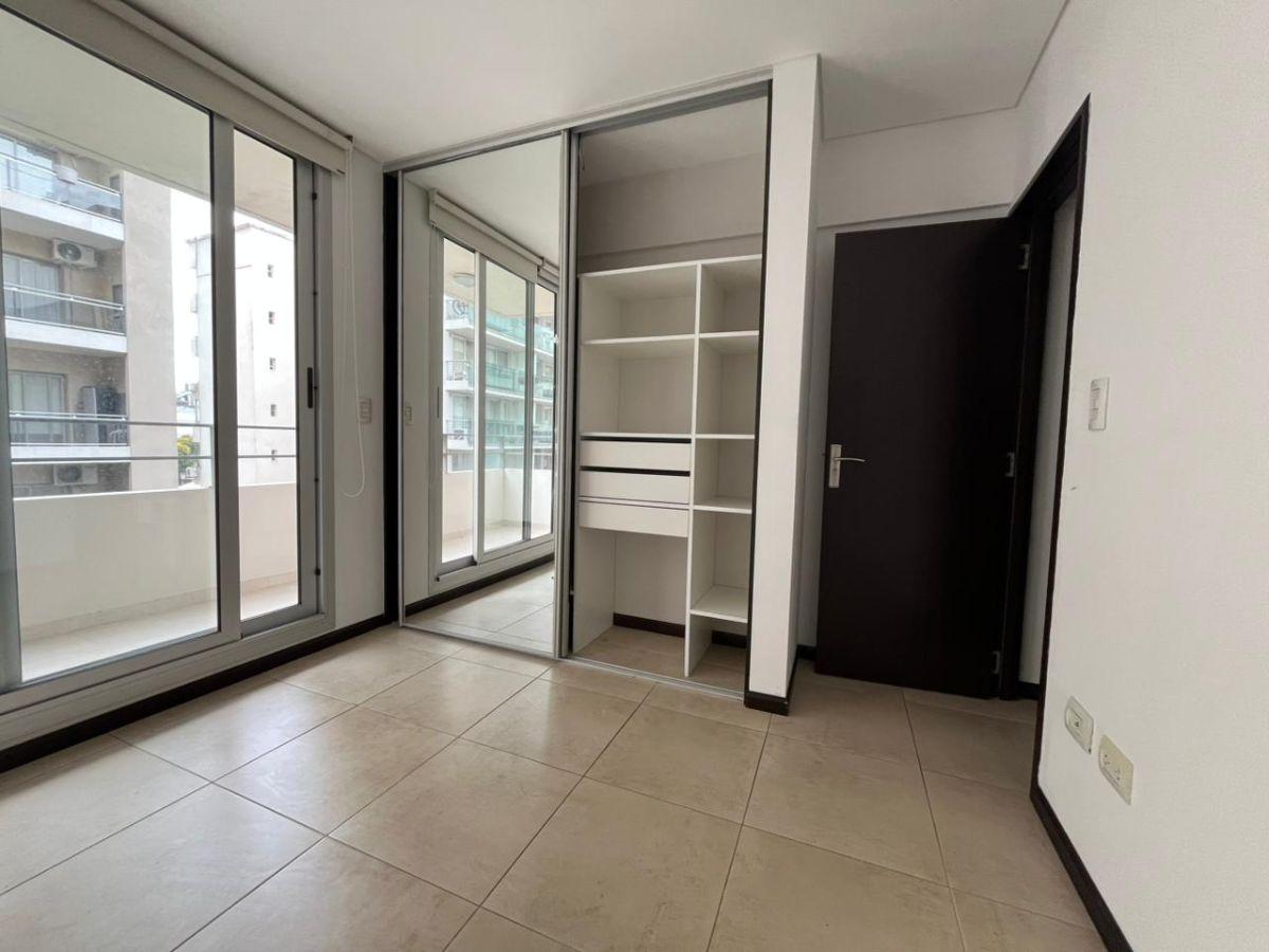 Foto de Semipiso 1 Dormitorio Zona Río, imagen 1