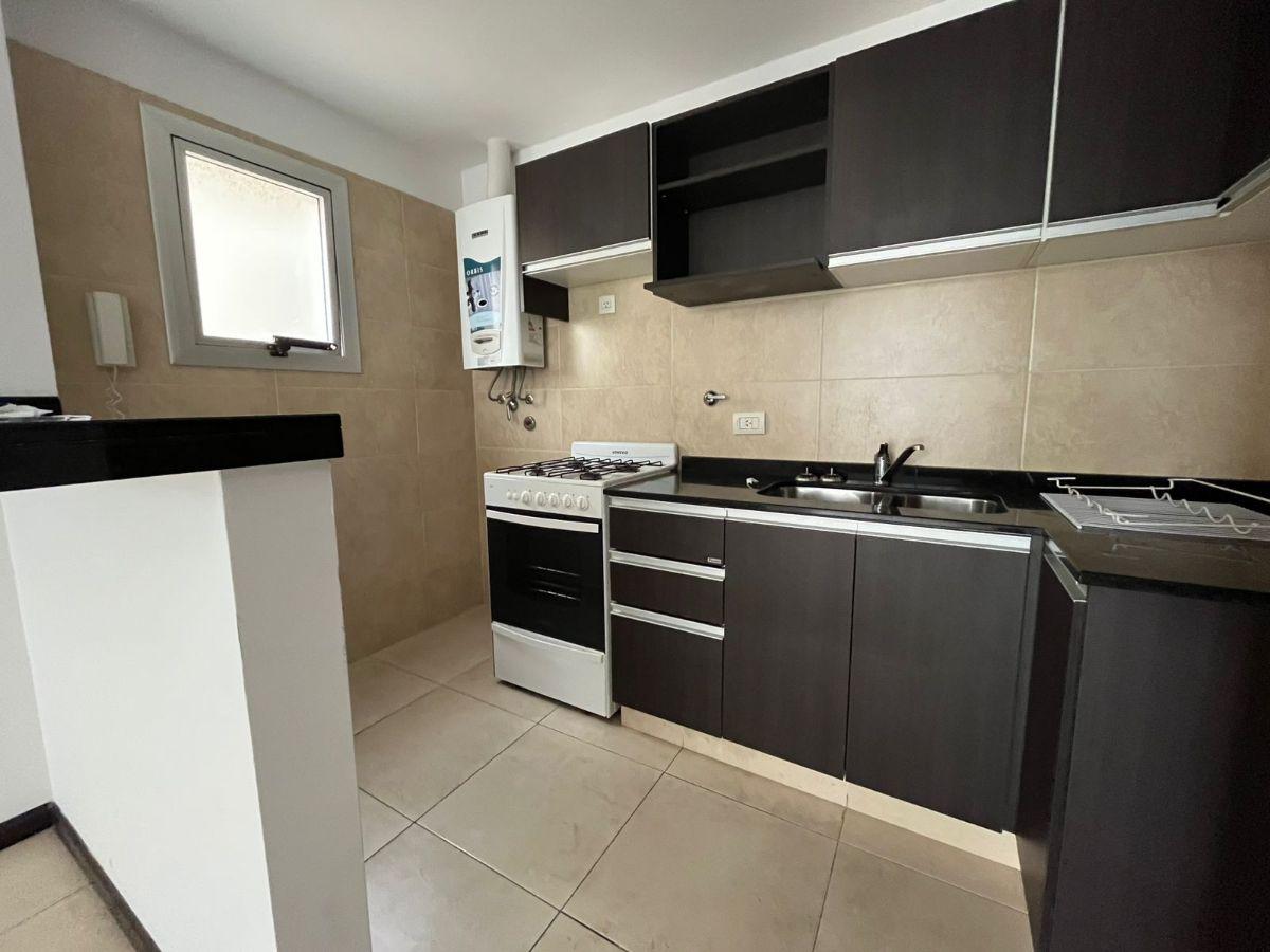 Foto de Semipiso 1 Dormitorio Zona Río, imagen 4