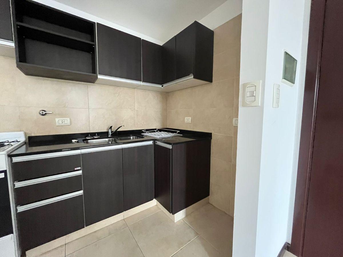 Foto de Semipiso 1 Dormitorio Zona Río, imagen 3