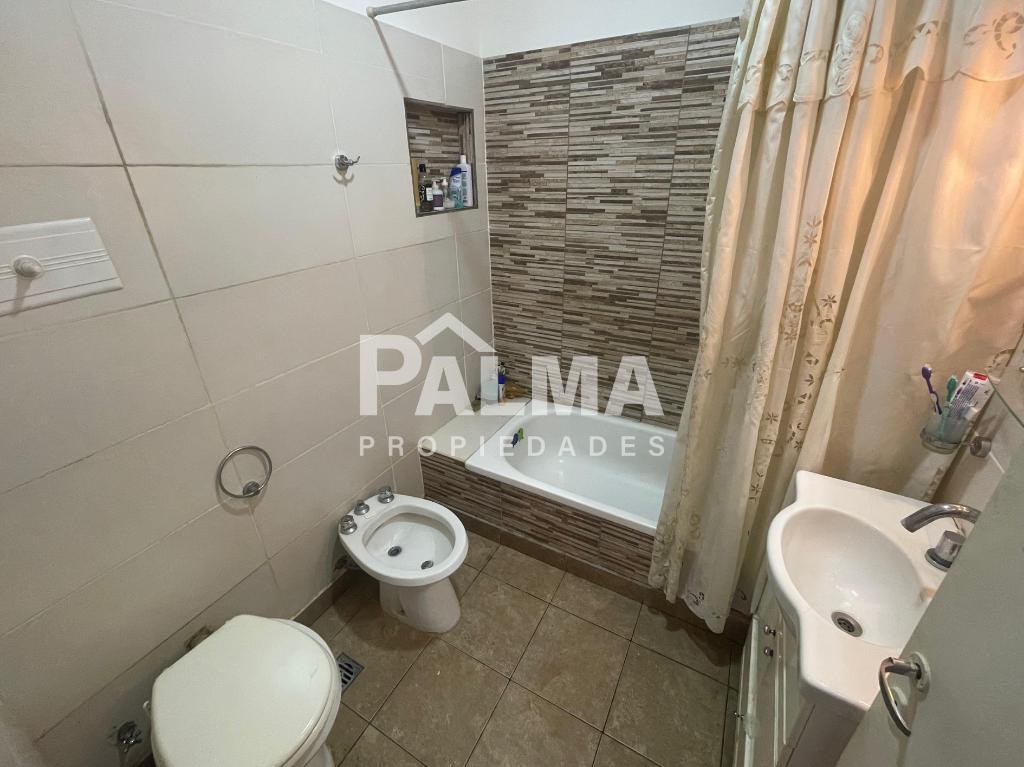 Departamento 3 Ambientes - Cochera Cubierta - Barrio Las Avs 1