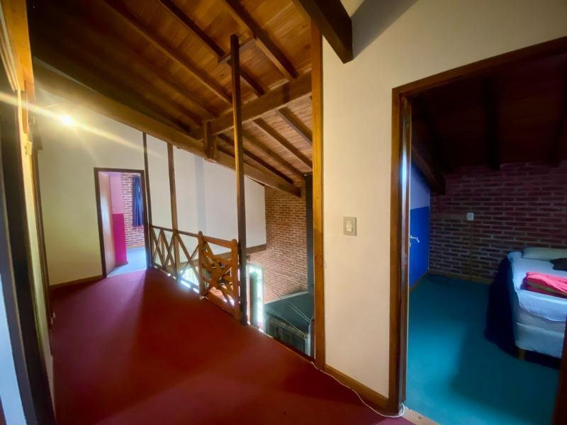 Venta Casa de 5 Ambientes en Santa Clara del Mar 3