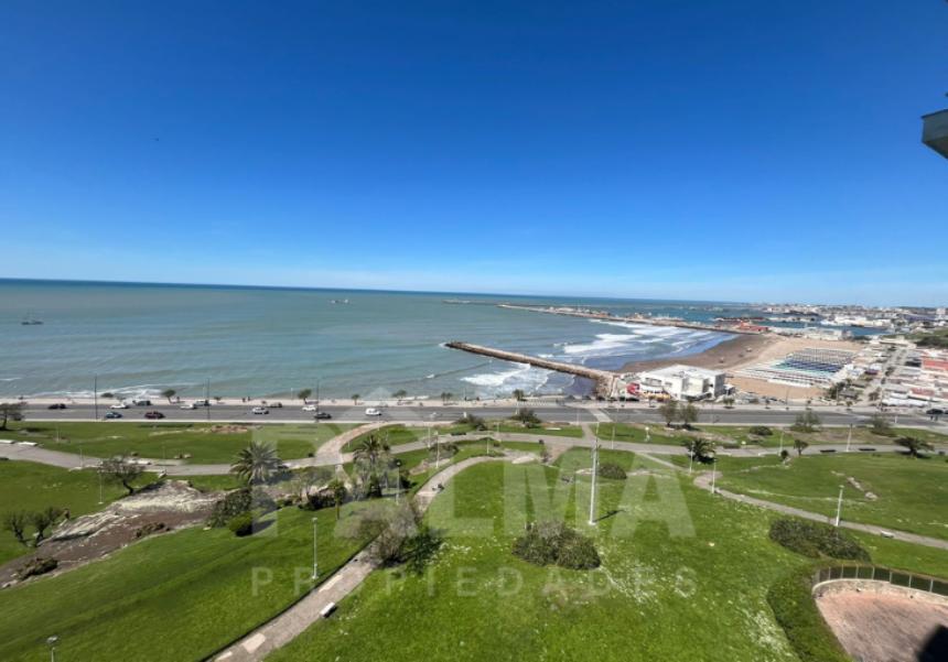 Temporada 2025/2026 Depto 3 ambientes con vista al mar y cochera - Playa Grande
