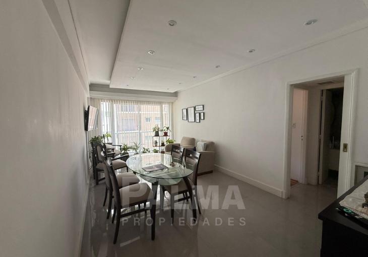 Departamento de 3 Amb Al Frente con Cochera - Plaza Mitre