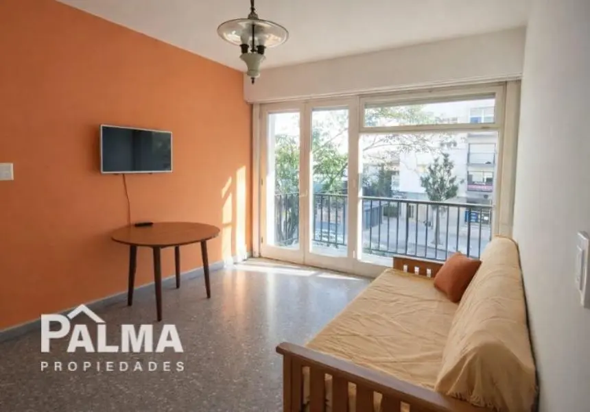 VENTA DEPARTAMENTO 2 AMBIENTES con BALCON - ZONA GUEMES - a metros de la Costa 1