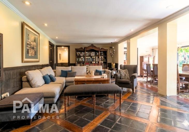 Residencia de Categoría en Los Troncos