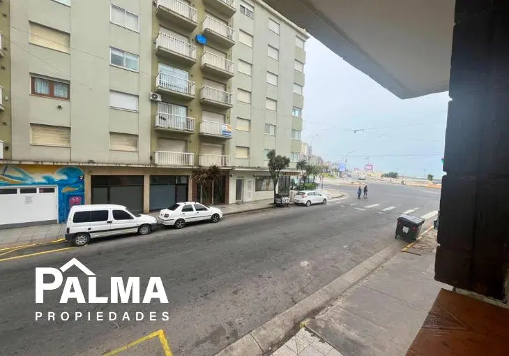 DEPARTAMENTO 3 AMBIENTES A LA CALLE TOTALMENTE RECICLADO - LA PERLA 3
