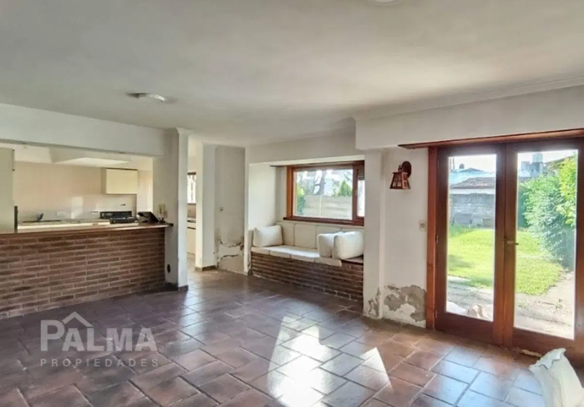 VENTA Chalet de 5 Ambientes con Parque - Caisamar 5