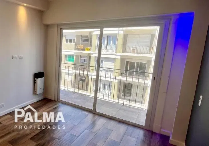 Venta Departamento 2 ambientes reciclado- Centro 2