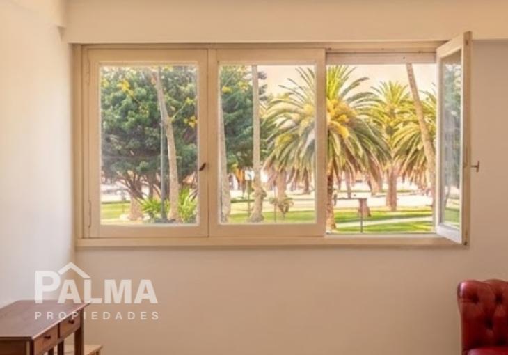 VENTA Departamento 3 Ambientes con dependencia - Plaza Colón /Centro