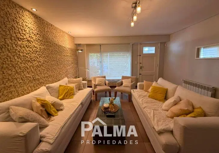 Casa en PH 4 Amb con Cochera - Pompeya 2