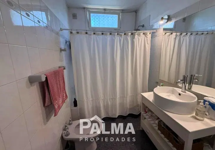 Casa en PH 4 Amb con Cochera - Pompeya 3