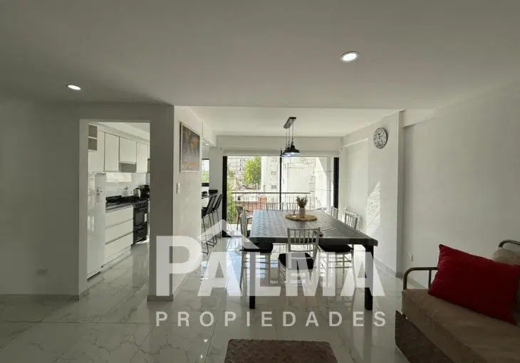 Departamento de 3 Ambientes Al Contrafrente con Cochera - La Perla 3