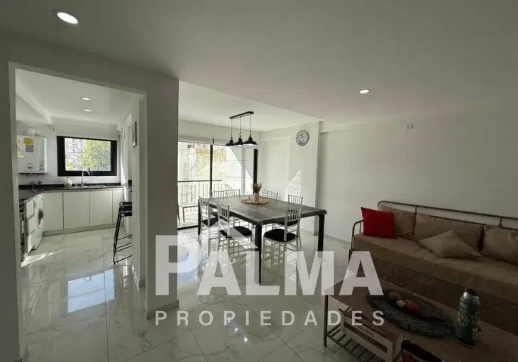 Departamento de 3 Ambientes Al Contrafrente con Cochera - La Perla 4