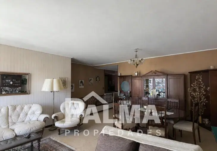 Departamento en Duplex de Cuatro Ambientes Al Frente con Cochera - Macrocentro 1