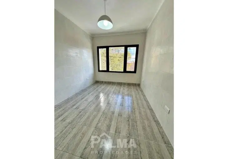 Departamento de 3 ambientes en primer piso por escalera - San Juan 1