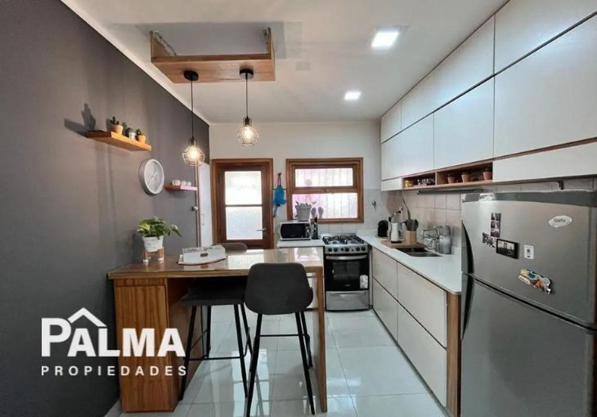 3 Ambientes con Patio, Cochera y Baulera - Chauvín 3