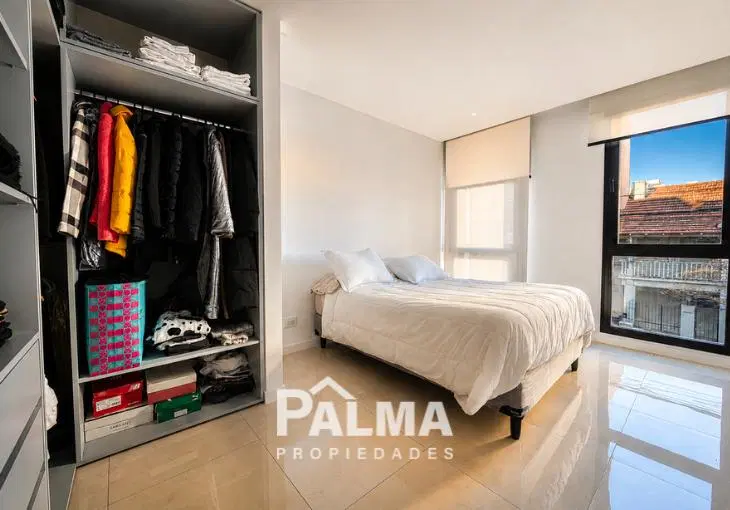 Departamento 3 Ambientes Al Frente con Cochera - Guemes 8
