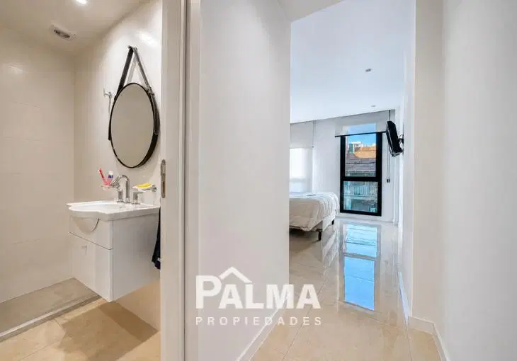 Departamento 3 Ambientes Al Frente con Cochera - Guemes 5