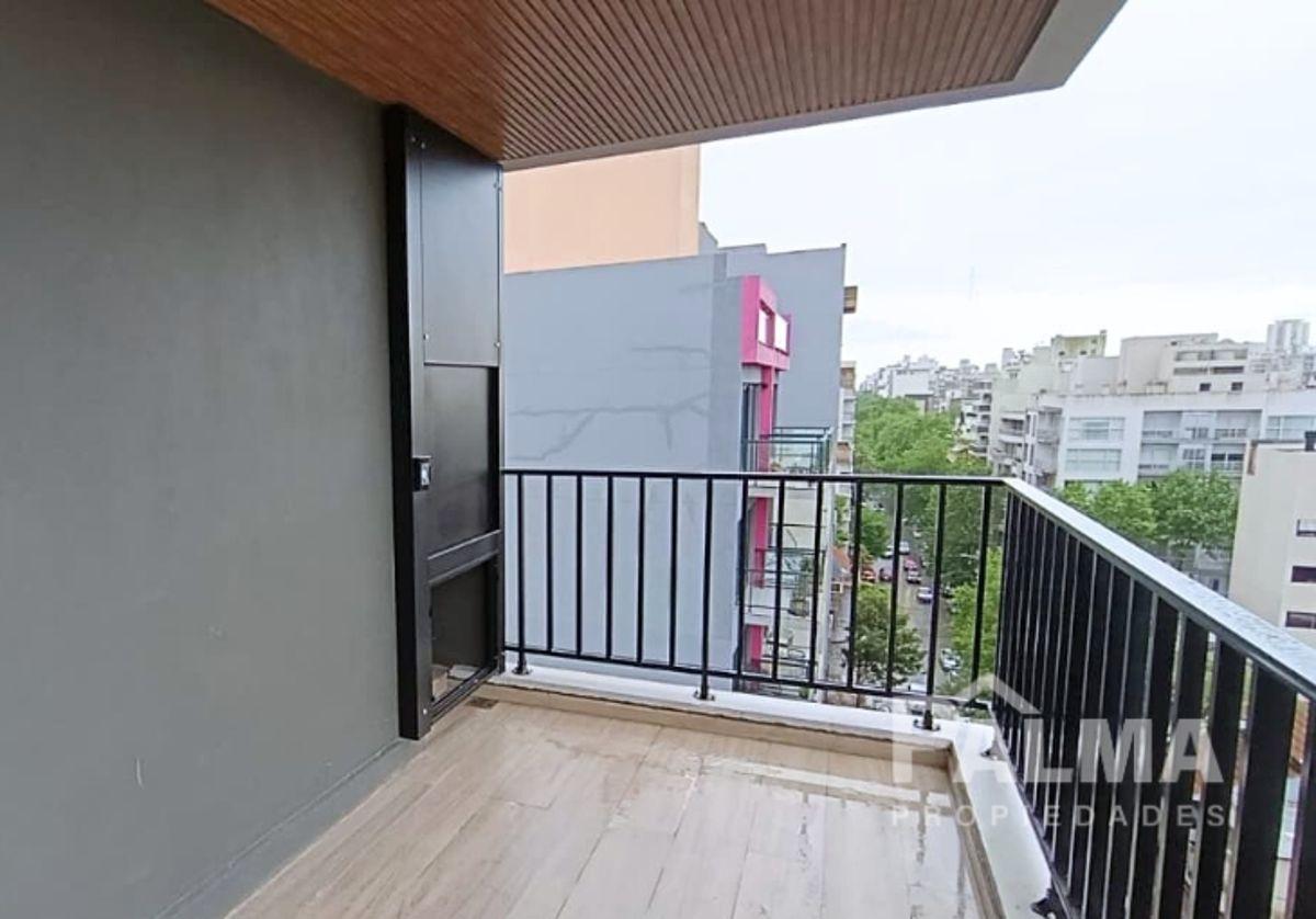 Foto de Departamento de 3 ambientes al frente, con balcón terraza con parrilla, imagen 3