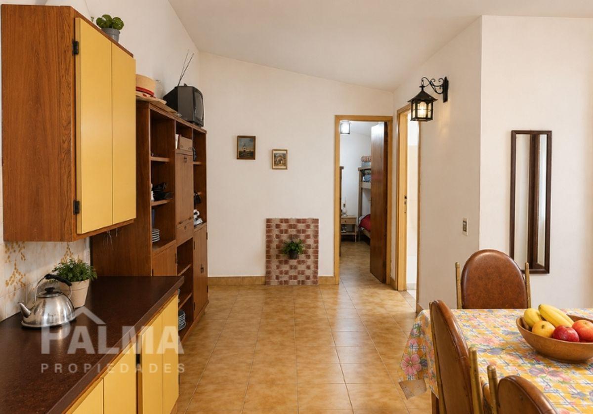 Foto de VENTA CASA CON ESPECTACULAR TERRENO EN ESQUINA - PLAYA LOS LOBOS, imagen 3