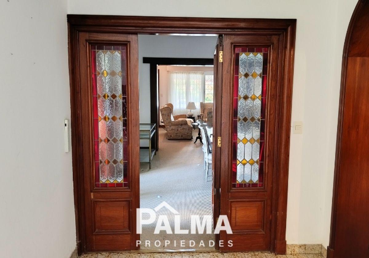 Foto de VENTA CHALET ESTILO GRAN POTENCIAL - STELLA MARIS, imagen 3