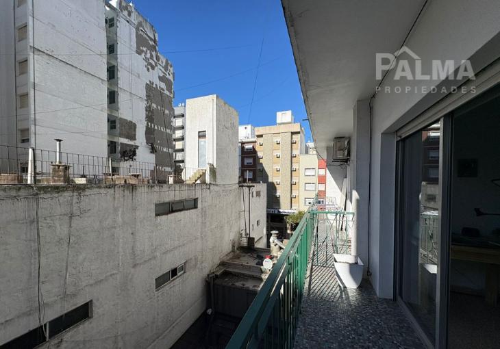 Foto de Venta departamento dos ambientes con balcón al contrafrente, imagen 3