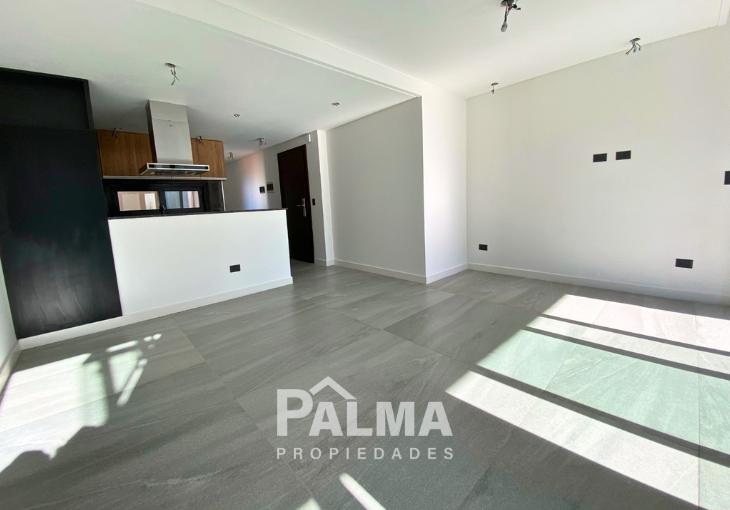 Foto de Departamento 2 Ambientes Al Frente con Cochera y Baulera - Guemes, imagen 5