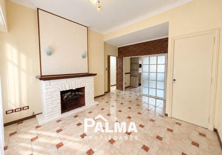 Foto de PH de 3 ambientes al frente con patio - Guemes, imagen 1