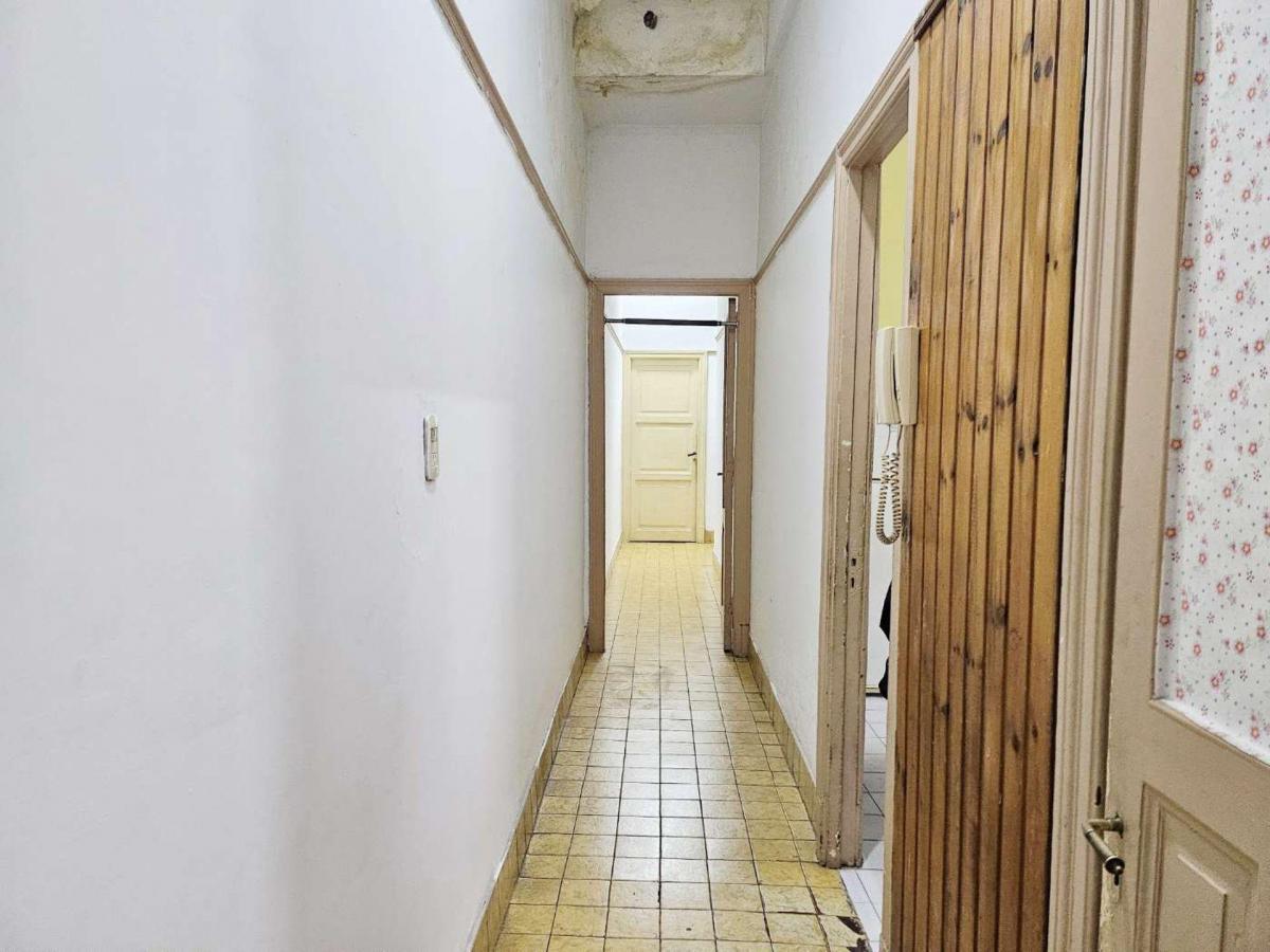 Venta Depto Estilo PH Once con Gran Terraza Propia 3