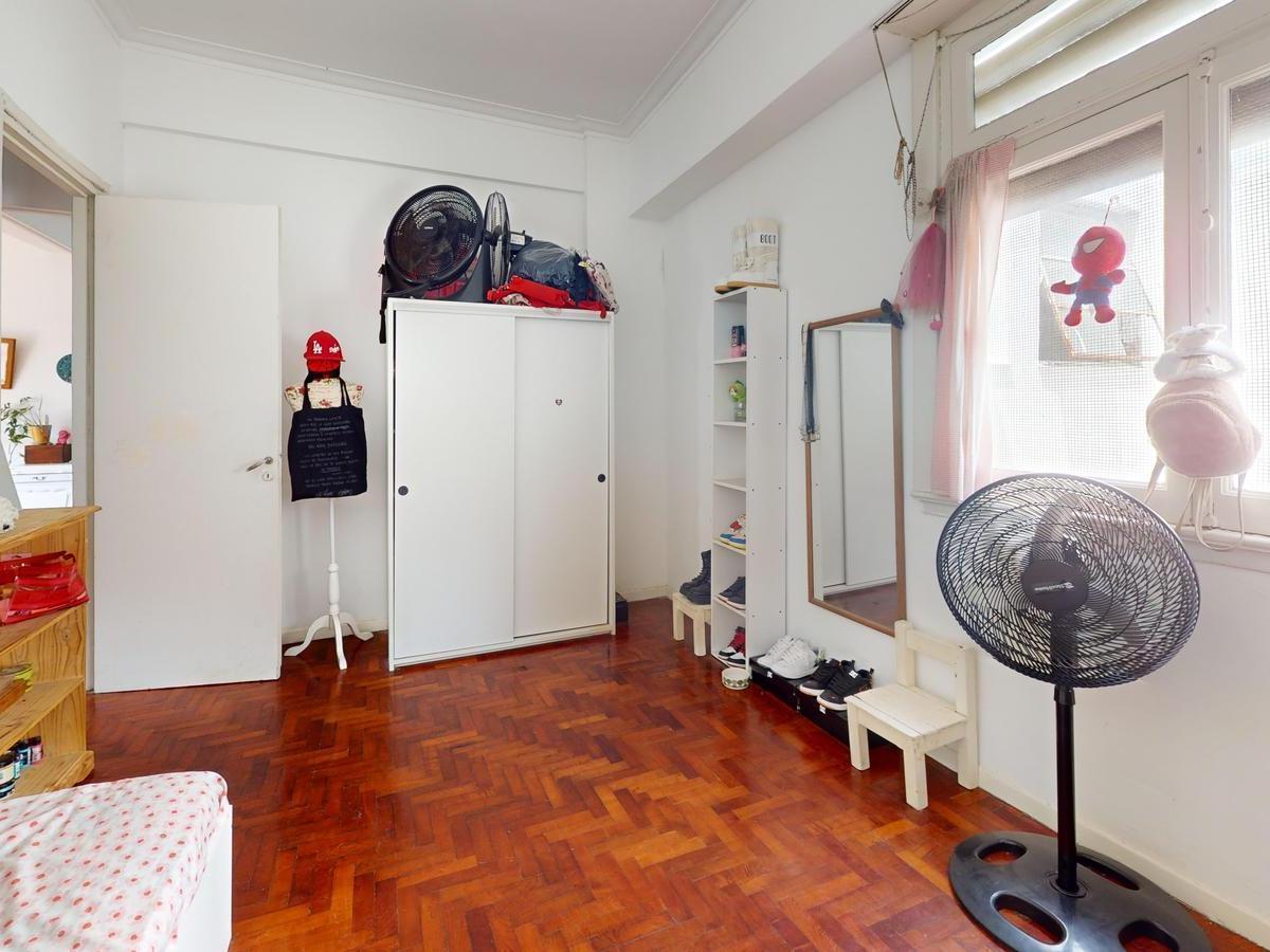 Venta Departamento 3 Ambientes con Balcon en Villa General Mitre 5