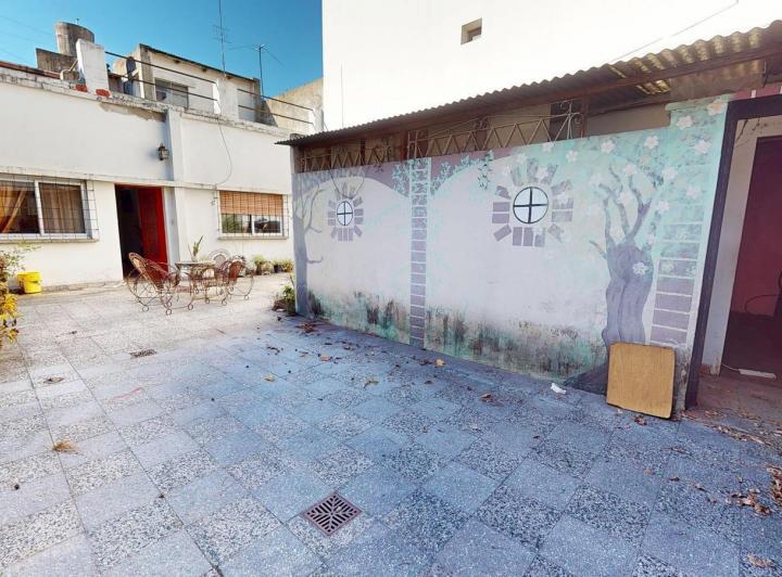 VENTA CASA 4 amb   monoamb ARAUJO al 2200 Parque Avellaneda 1