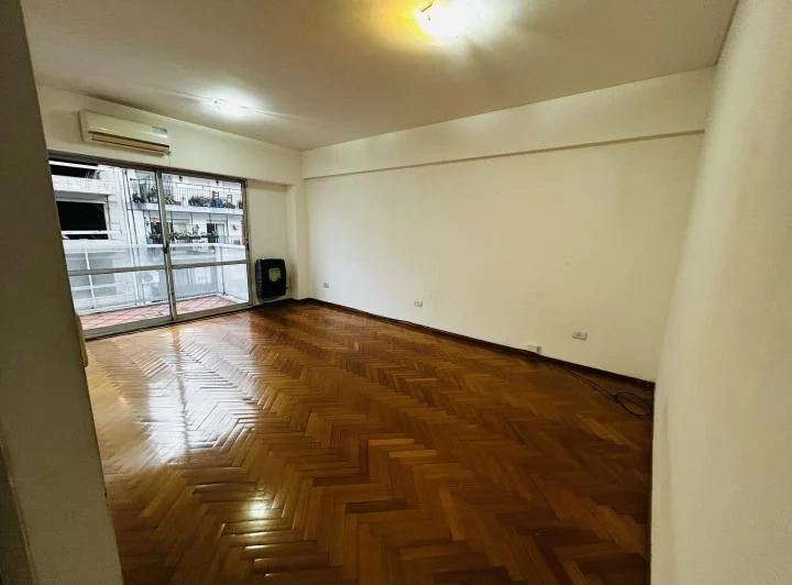 Alquiler Departamento 2 ambientes con balcon en Palermo 2