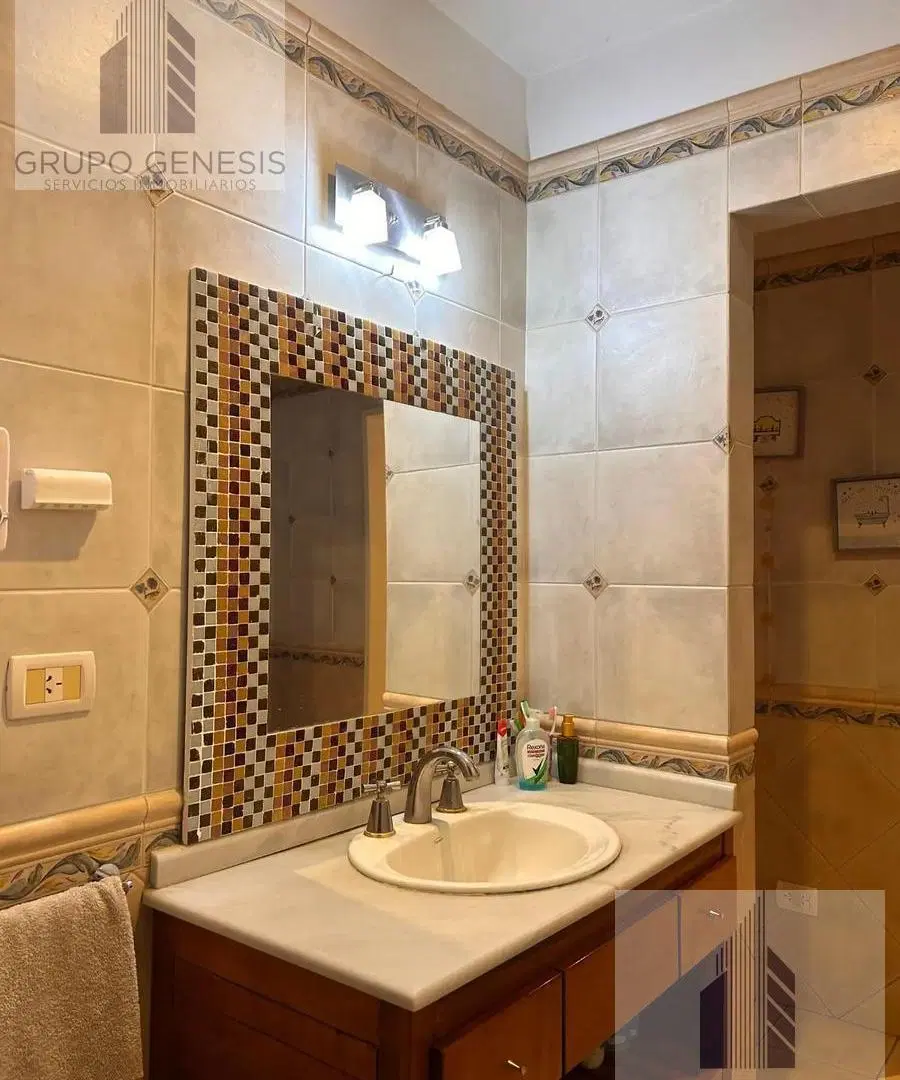 VENTA CASAQUINTA 5 AMB EN BARRIO EL MORO 4