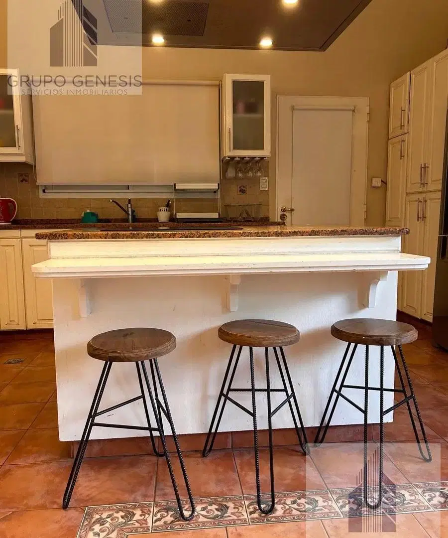 VENTA CASAQUINTA 5 AMB EN BARRIO EL MORO 2