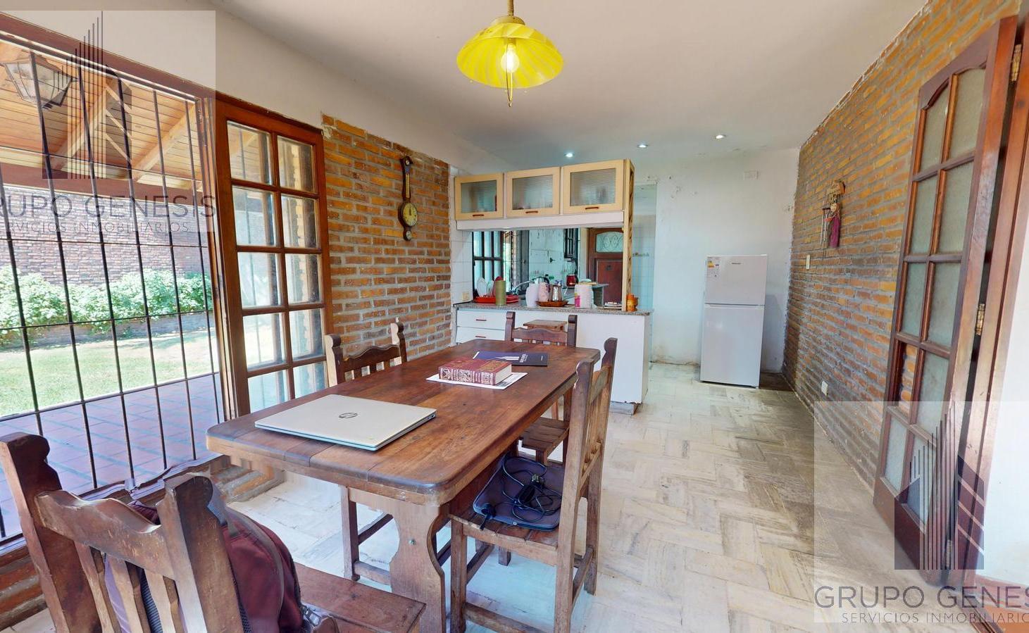 Foto de VENTA CASA/CHALET 6 AMBIENTES CON PILETA Y QUINCHO - BARRIO LOPEZ CAMELO, imagen 4